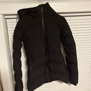Lululemon Black Down-filled jacket size 6